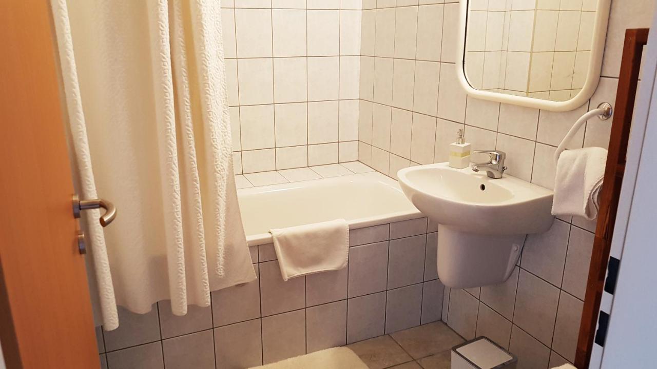 Aaa-Apartment 2 Balatonfured Luaran gambar