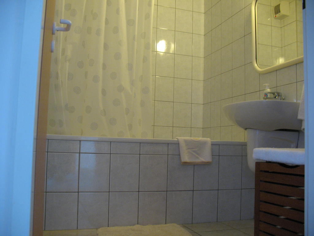 Aaa-Apartment 2 Balatonfured Bilik gambar