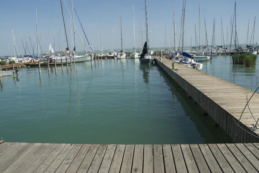 Aaa-Apartment 2 Balatonfured Bilik gambar