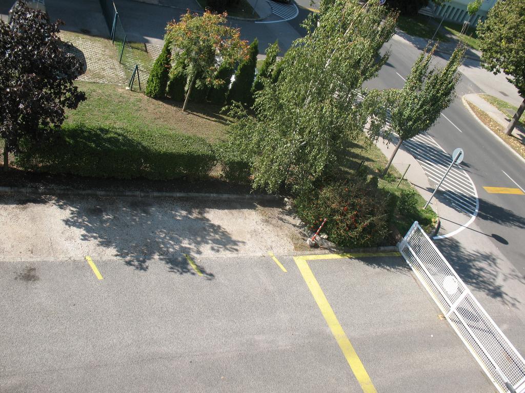 Aaa-Apartment 2 Balatonfured Luaran gambar